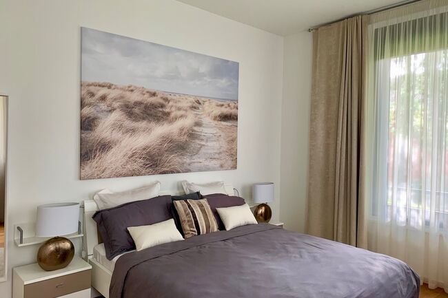 Schlafzimmer 1