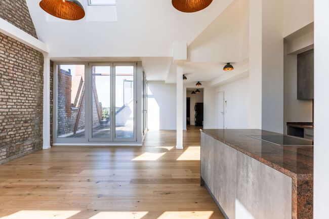 Wohnzimmer - Blick ins Esszimmer