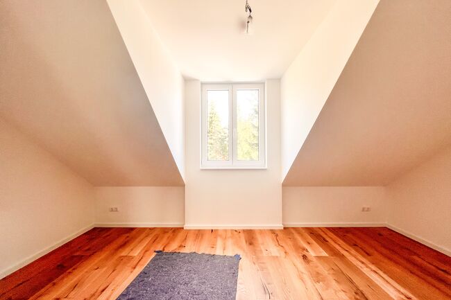 DG Zimmer mit Gaube