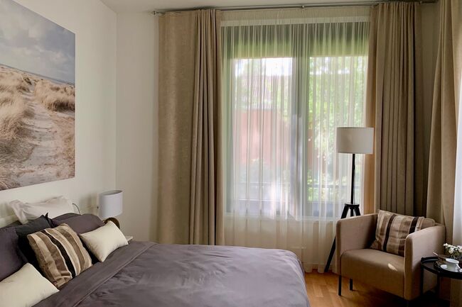 Schlafzimmer 1